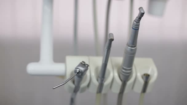 Протезування зубів в Луцьку — до і після